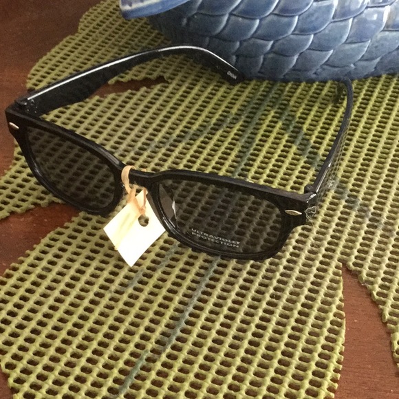 😎NWT Too Cool Retro Style Unisex Sunglasses Wardrobe Must Have & So Much Fun 😎 - Picture 3 of 5